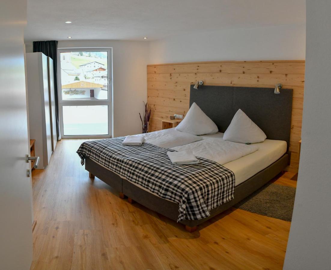 Veranda Appartement Wohlfuehl Gries im Sellrain Exteriör bild